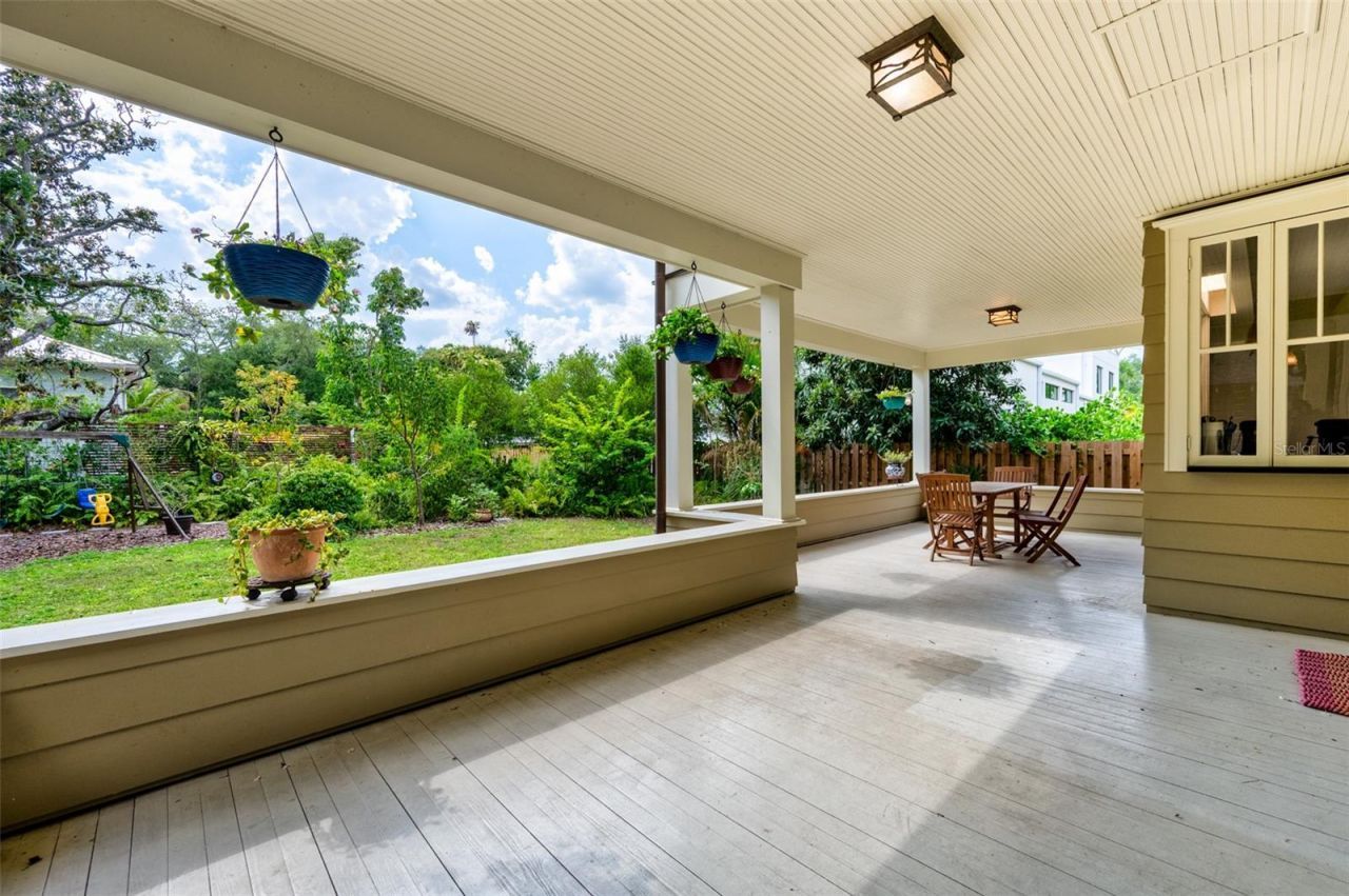 2445 Alameda Avenue, Sarasota, FL 34234 Photo
