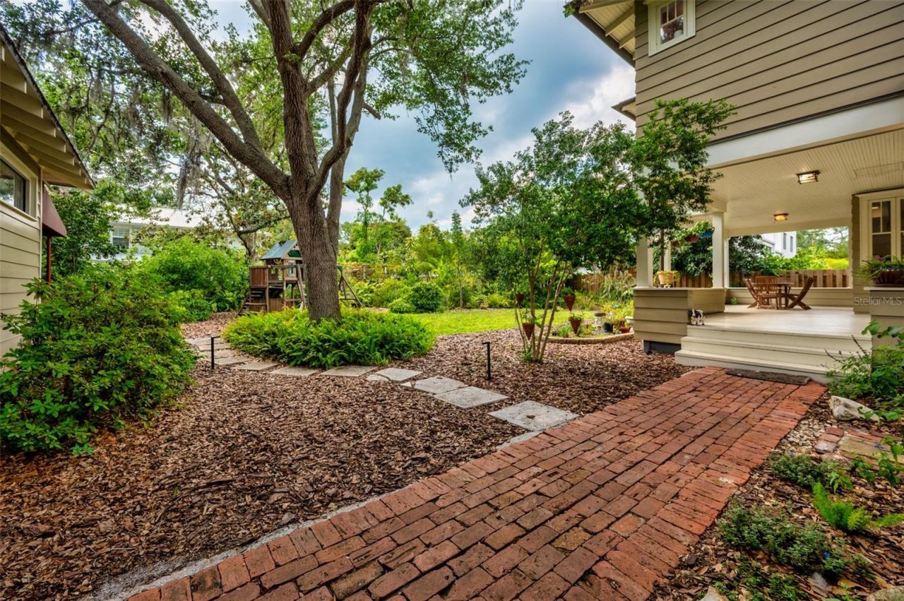 2445 Alameda Avenue, Sarasota, FL 34234 Photo
