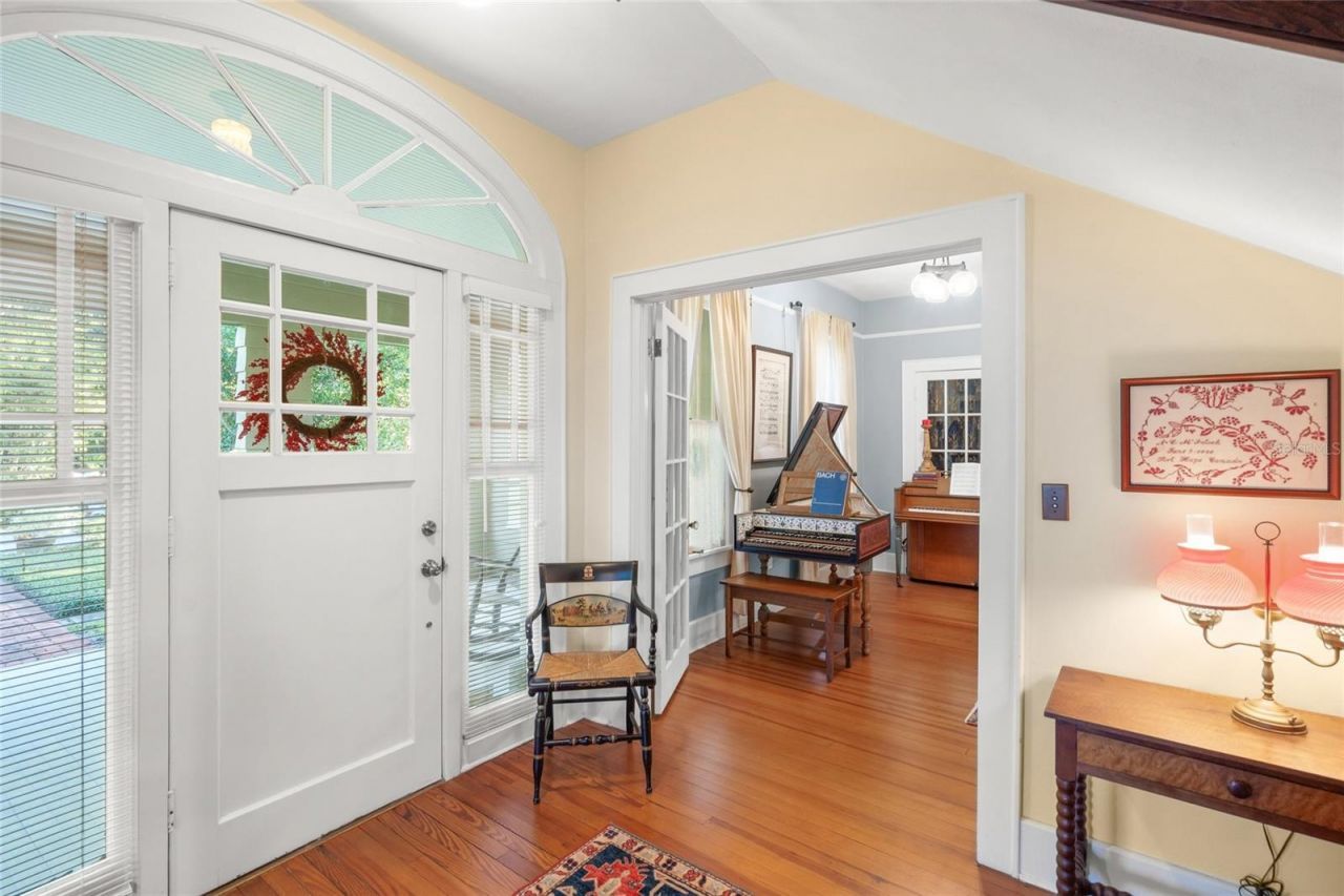 2445 Alameda Avenue, Sarasota, FL 34234 Photo