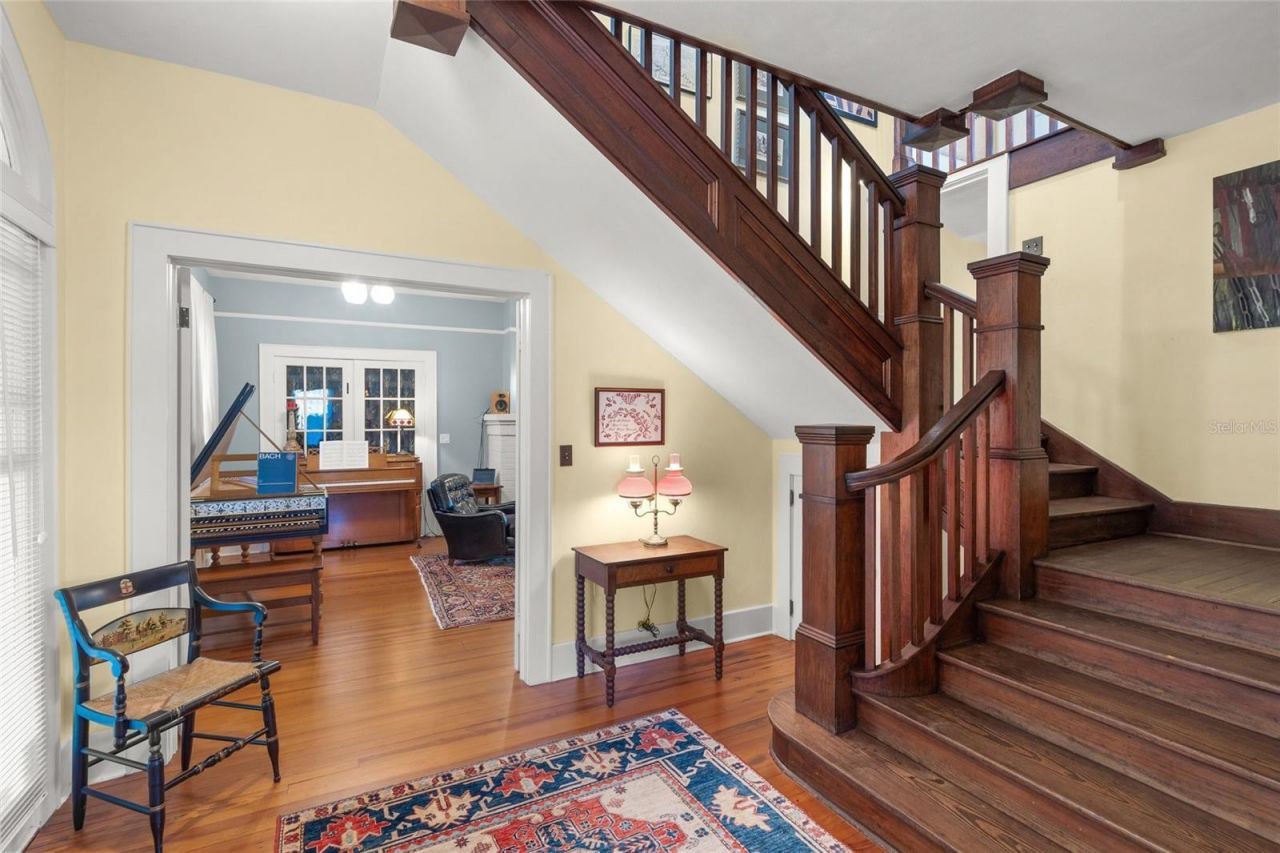 2445 Alameda Avenue, Sarasota, FL 34234 Photo