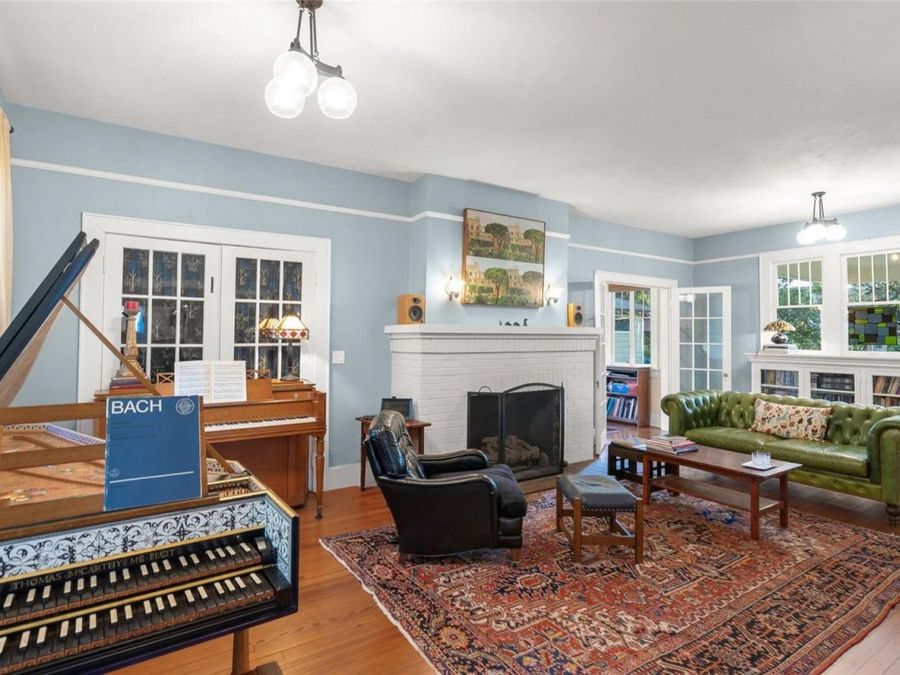Property Image 9
