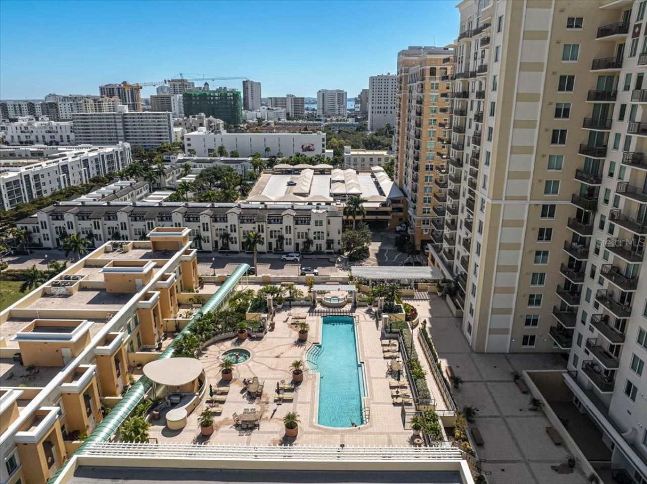 800 N Tamiami Trail, Unit 910, Sarasota, FL 34236 Photo