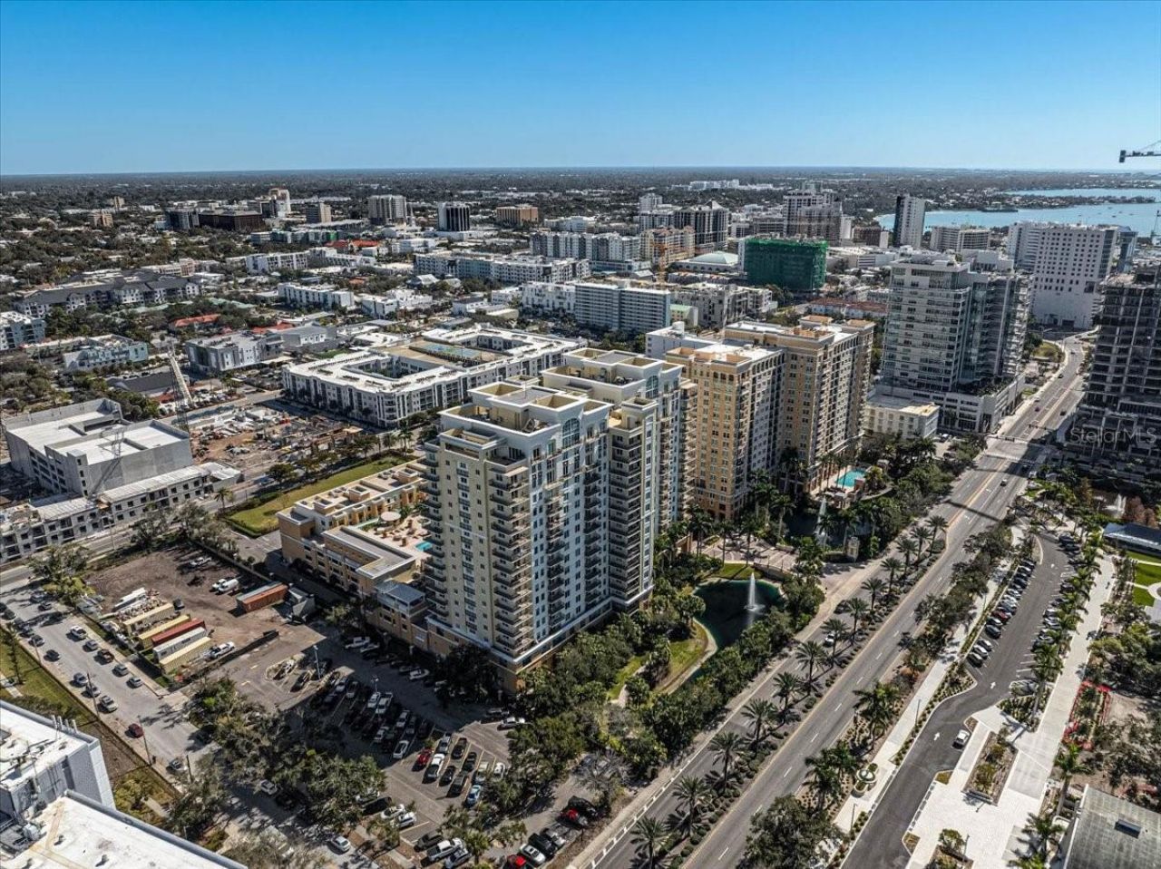 800 N Tamiami Trail, Unit 910, Sarasota, FL 34236 Photo