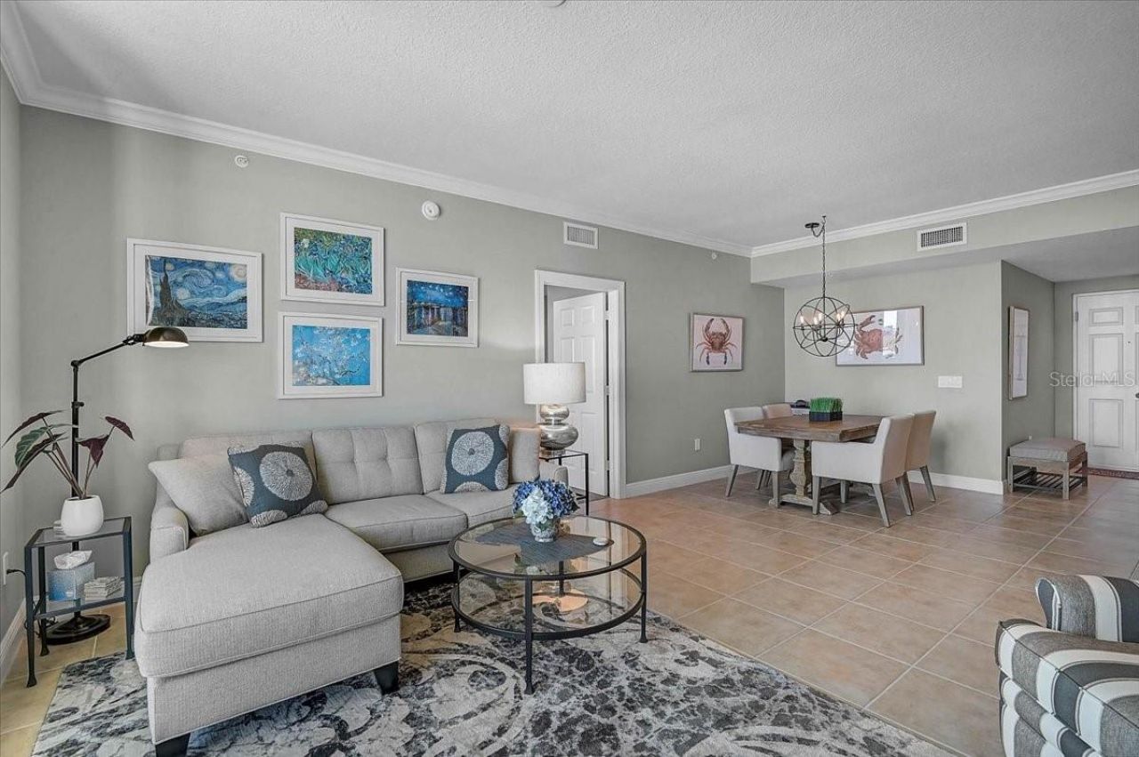 800 N Tamiami Trail, Unit 910, Sarasota, FL 34236 Photo