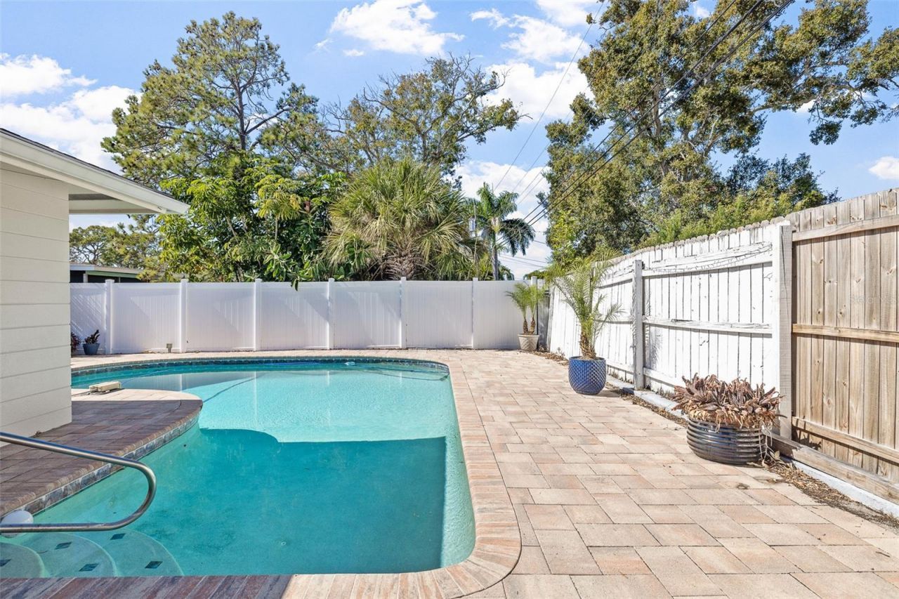 6691 23rd Street S, Saint Petersburg, FL 33712 Photo