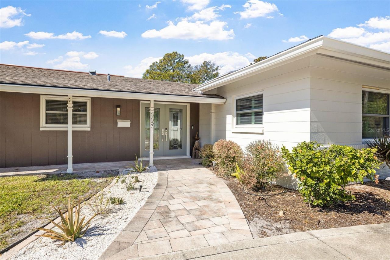 6691 23rd Street S, Saint Petersburg, FL 33712 Photo