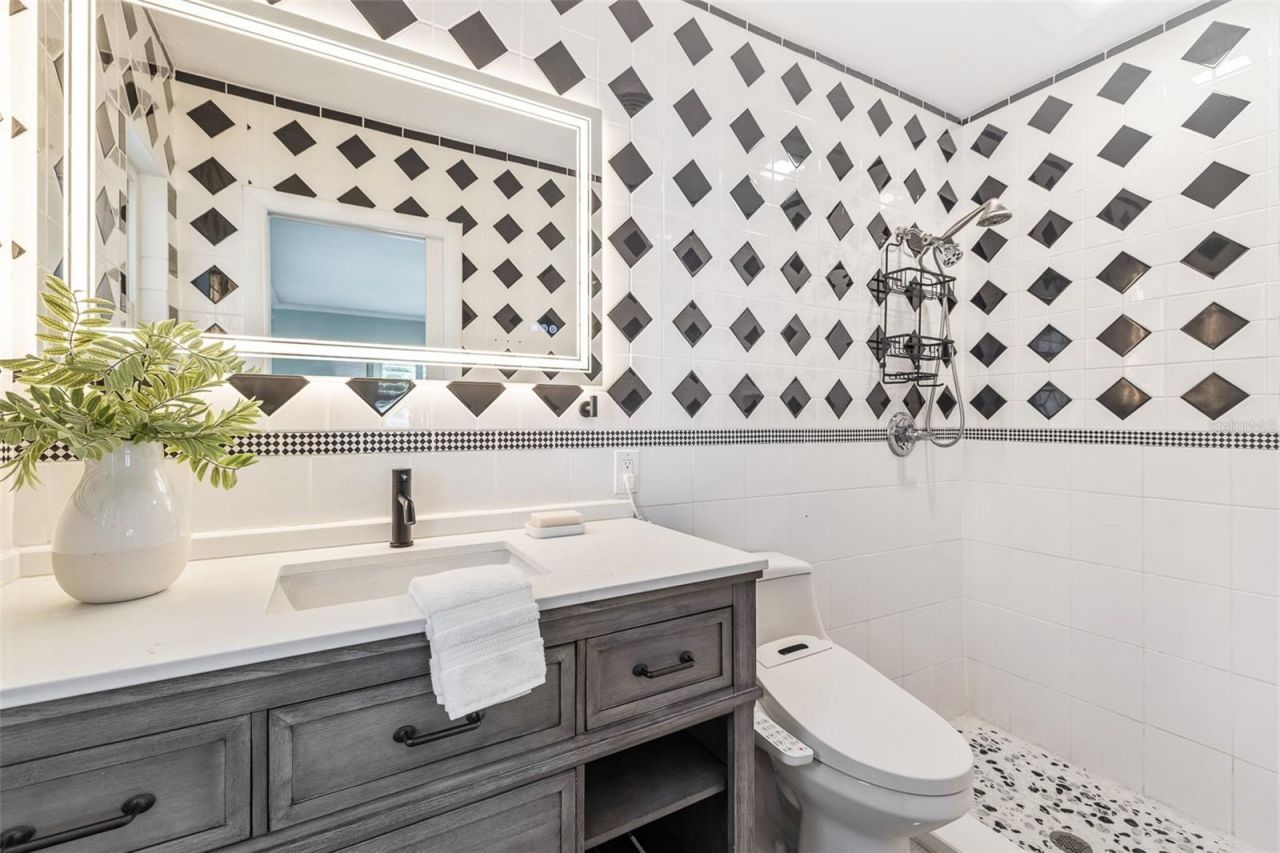 6691 23rd Street S, Saint Petersburg, FL 33712 Photo