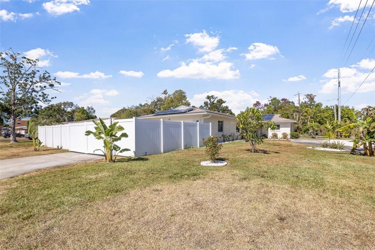 6691 23rd Street S, Saint Petersburg, FL 33712 Photo