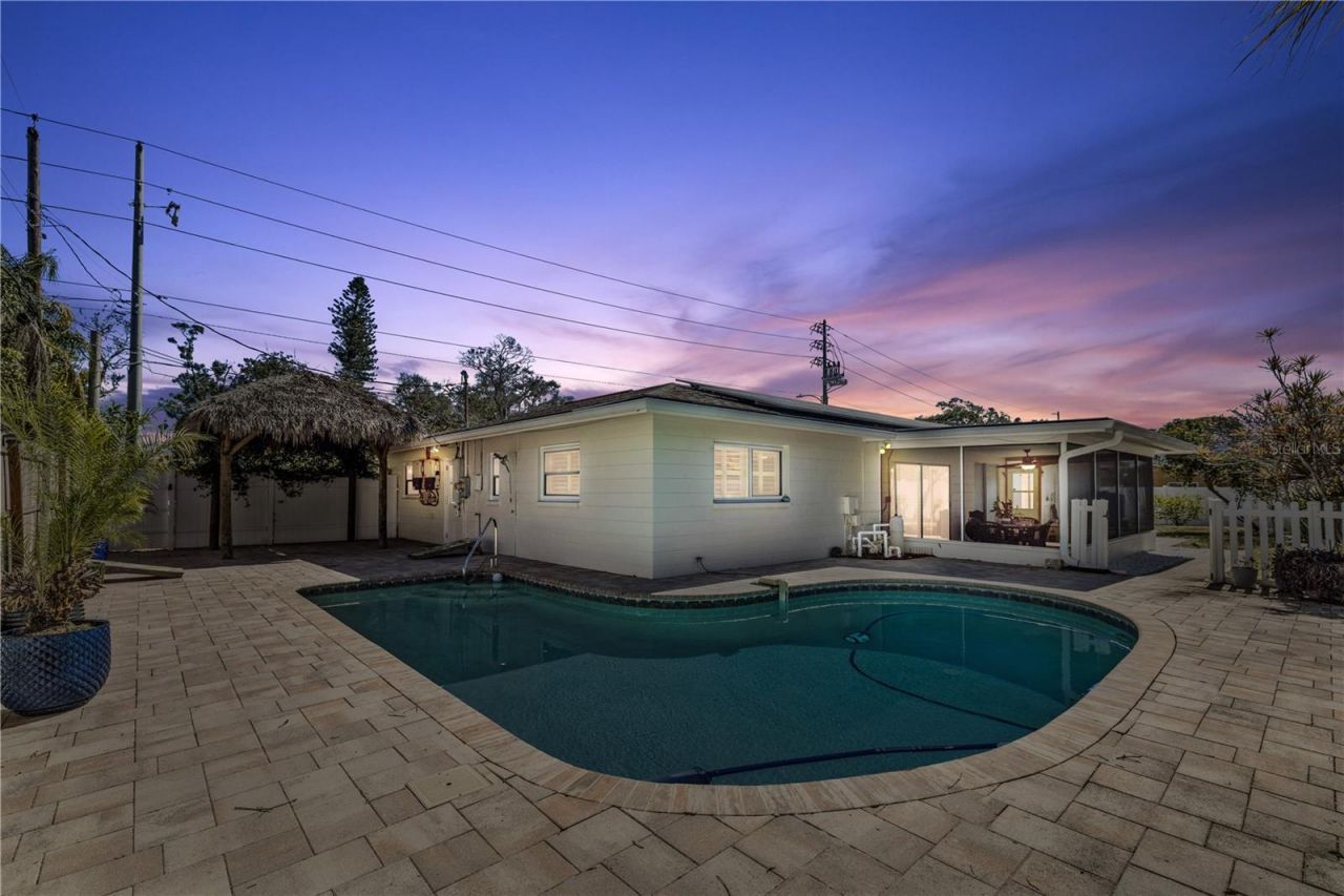 6691 23rd Street S, Saint Petersburg, FL 33712 Photo