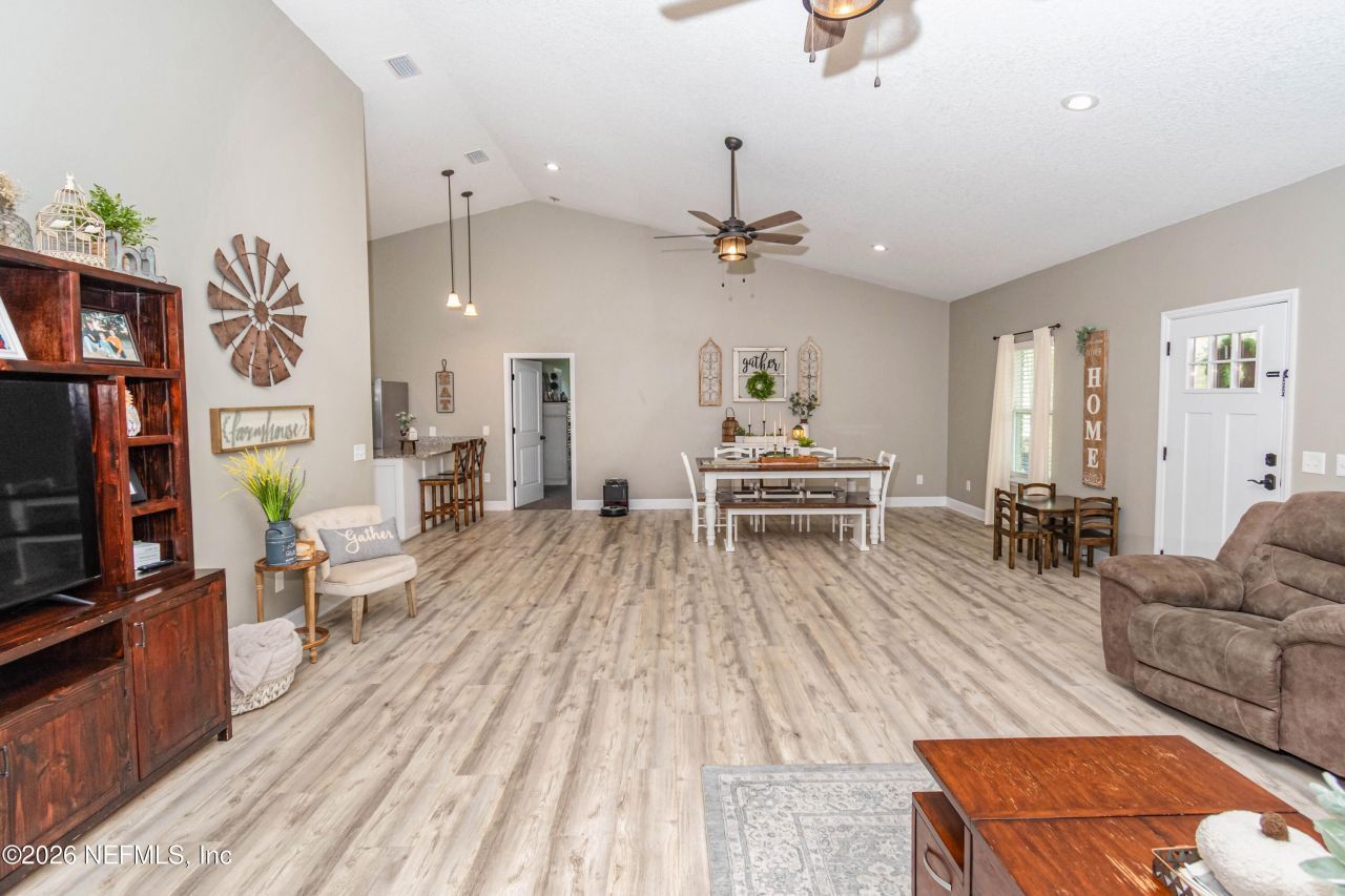 11630 Silver Meadow Drive, Glen St. Mary, FL 32040 Photo