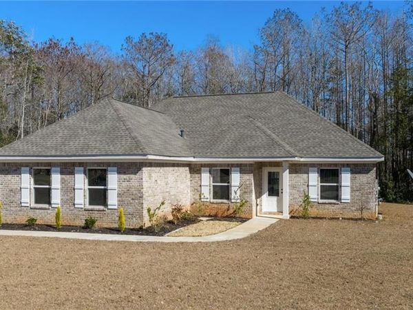 10140 Desiree Court S, Theodore, AL 36582