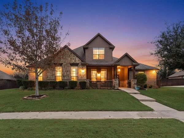 311 Covington Lane, Ovilla, TX 75154