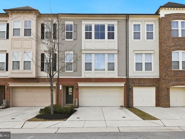 9851 GARDEN RANGES, LAUREL, MD 20723