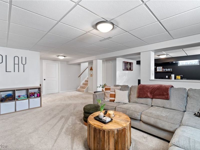 2248 Hi Vue Drive, Green, OH 44312 Photo 21