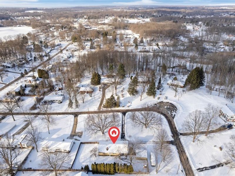 2248 Hi Vue Drive, Green, OH 44312 Photo 26