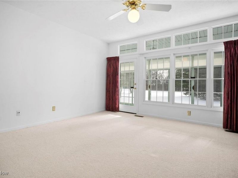 25 Golf View Lane, North Olmsted, OH 44070 Photo 19
