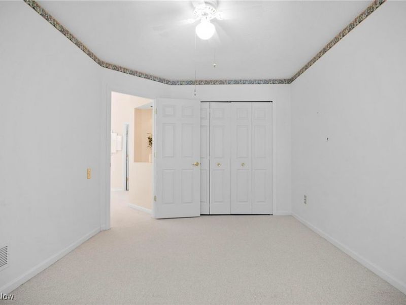 25 Golf View Lane, North Olmsted, OH 44070 Photo 33