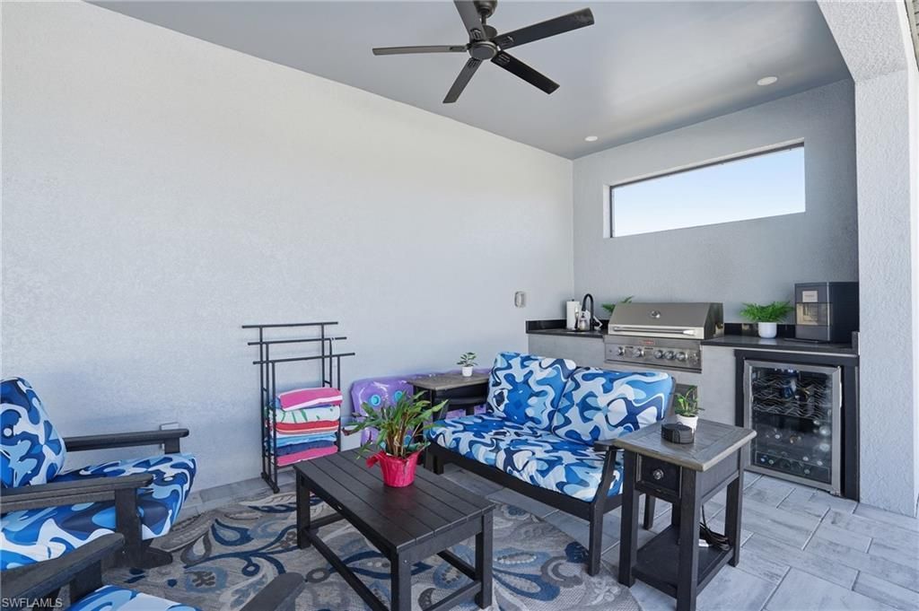 3911 NW 40th Ter, Cape Coral, FL 33993 Photo