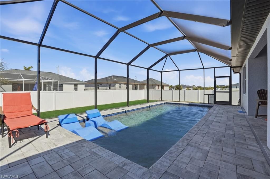 3911 NW 40th Ter, Cape Coral, FL 33993 Photo