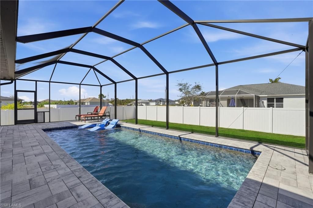 3911 NW 40th Ter, Cape Coral, FL 33993 Photo