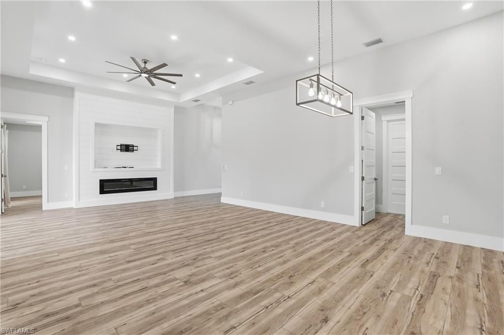 3911 NW 40th Ter, Cape Coral, FL 33993 Photo