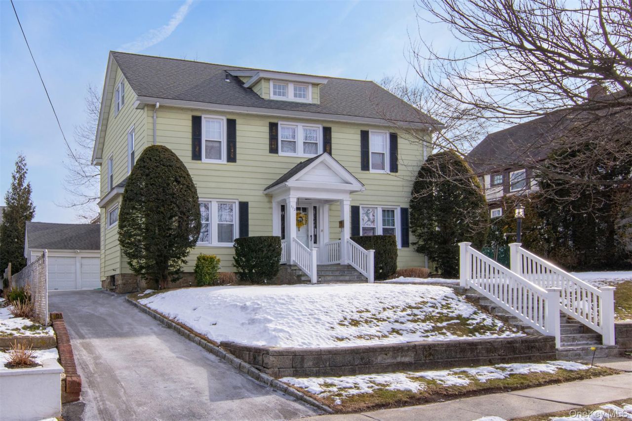 112 Aka 110 Buckingham Road, Yonkers, NY 10701 Main Photo
