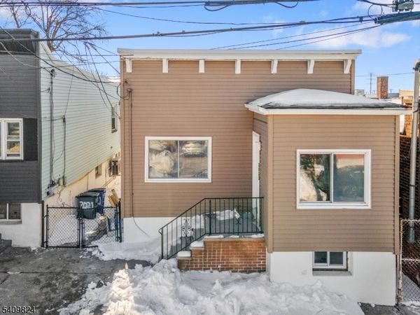 2023 46Th St, North Bergen, NJ 07047