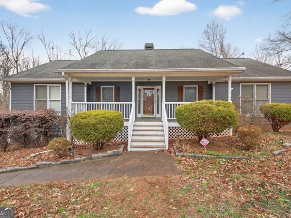 70 Kimball Court, Douglasville, GA 30134