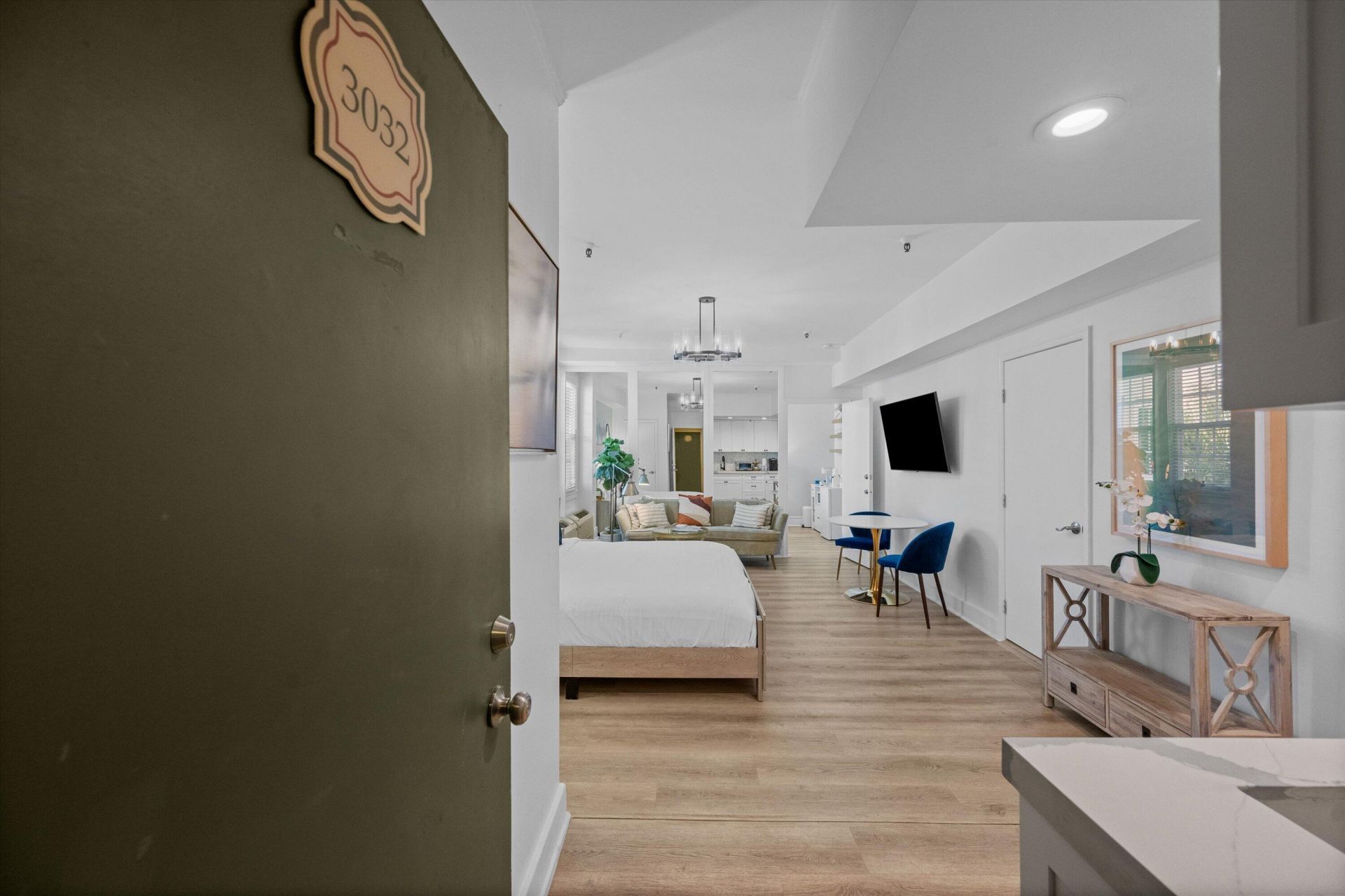 235 Sunrise Avenue, Unit 3032 & 310, Palm Beach, FL 33480 Photo