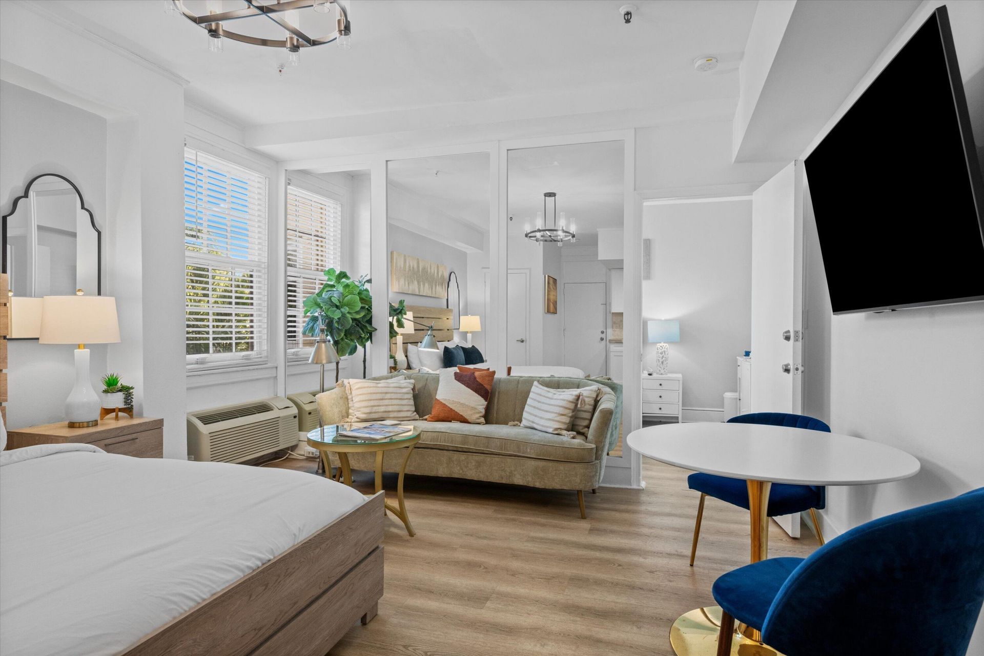 235 Sunrise Avenue, Unit 3032 & 310, Palm Beach, FL 33480 Photo