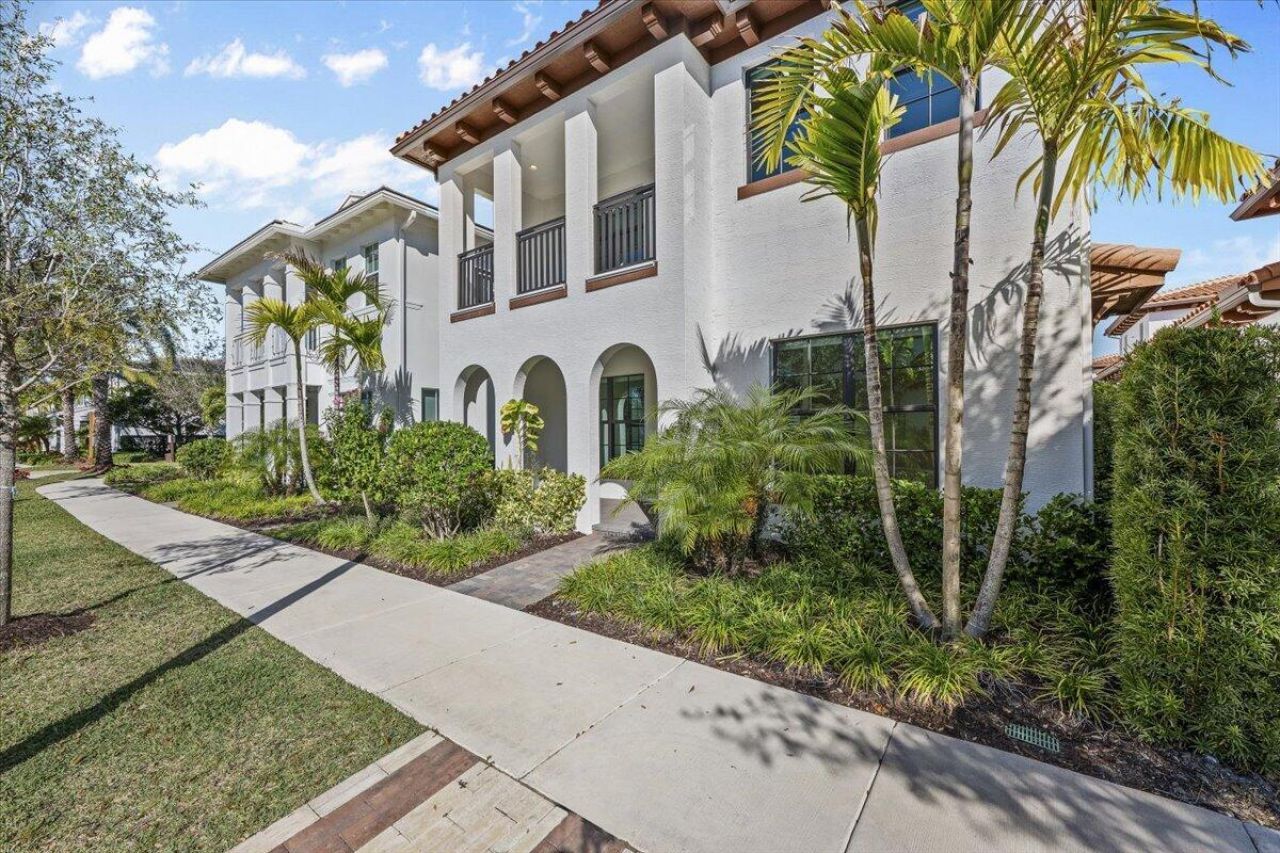 1005 Faulkner Terrace, Palm Beach Gardens, FL 33418 Photo