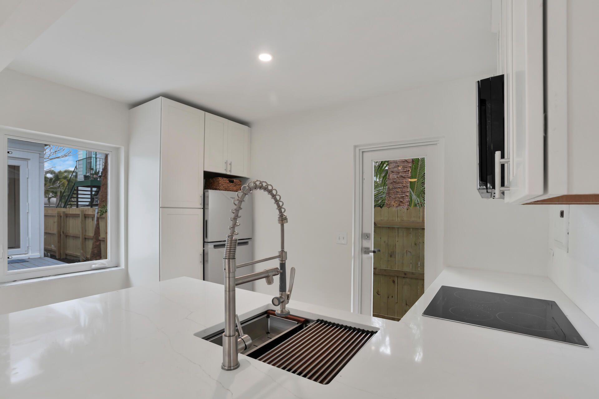 123 S Ocean Breeze, Lake Worth Beach, FL 33460 Photo