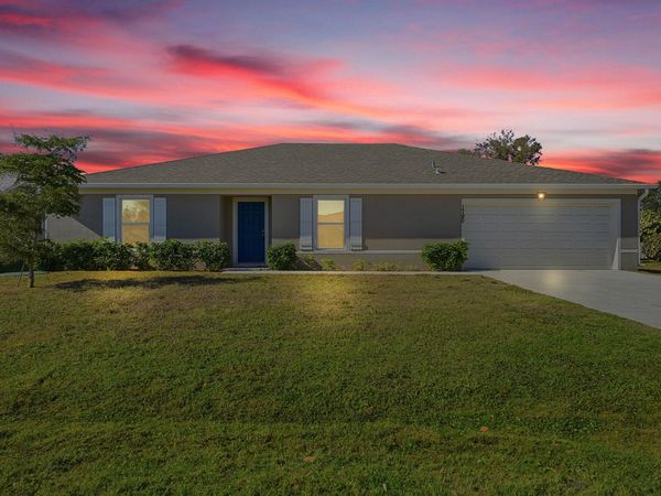 1790 SW Mcallister Lane, Port St. Lucie, FL 34953
