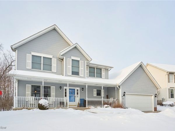 820 Lawrence Drive, Wadsworth, OH 44281