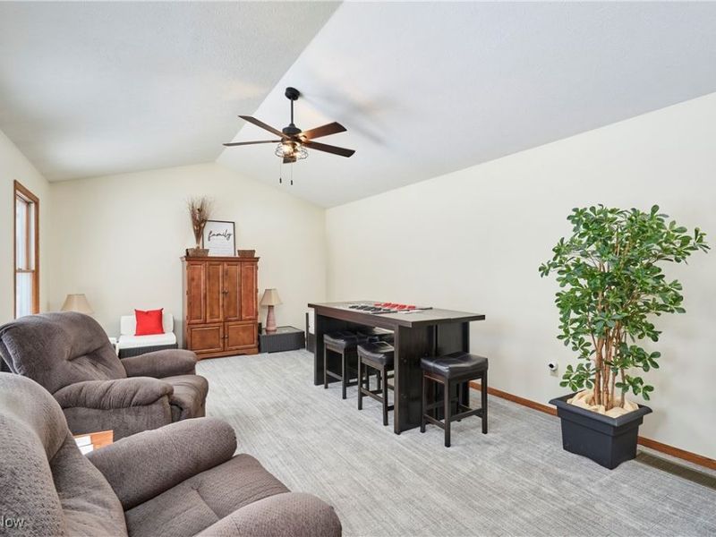 820 Lawrence Drive, Wadsworth, OH 44281 Photo 16