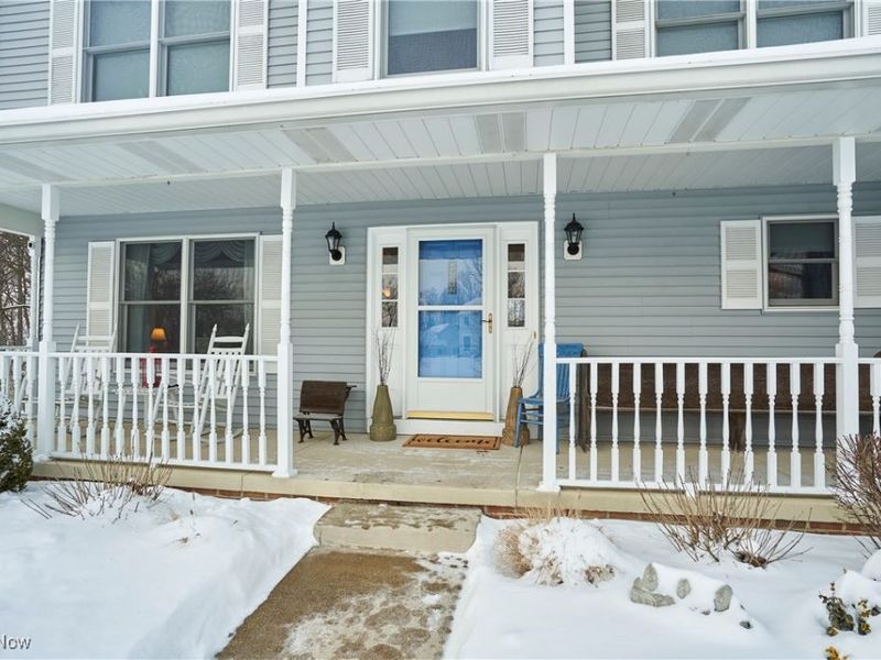 820 Lawrence Drive, Wadsworth, OH 44281 Photo 4