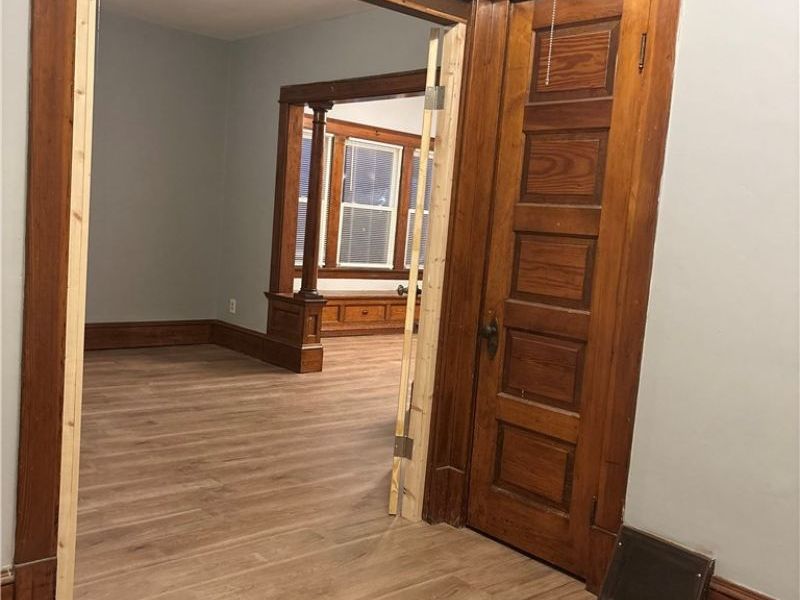 7523 Osage Avenue, Unit DOWN, Cleveland, OH 44105 Photo 4