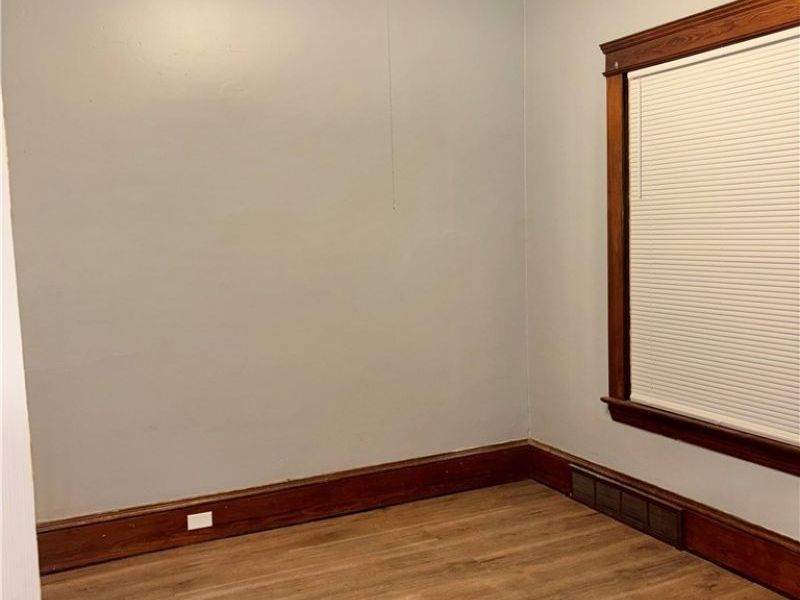 7523 Osage Avenue, Unit DOWN, Cleveland, OH 44105 Photo 5