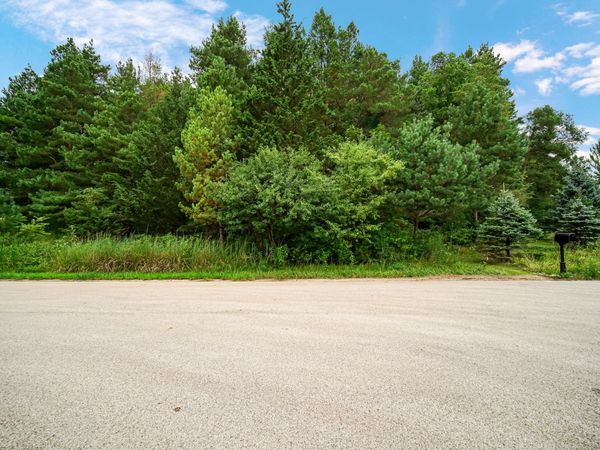 6783 W Creekside Drive, Long Grove, IL 60047