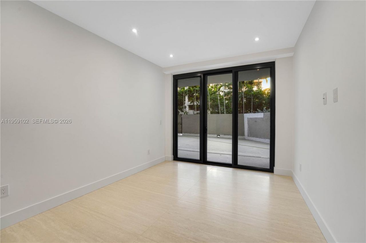 151 Crandon Blvd, Unit 136, Key Biscayne, FL 33149 Photo