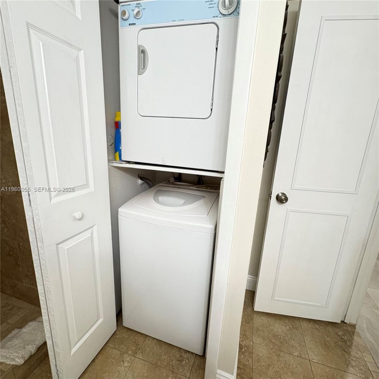 437 Lakeview Dr, Unit 104, Weston, FL 33326 Photo