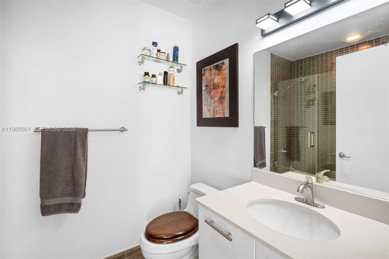 3470 E Coast Ave , Unit H2009, Miami, FL 33137 Photo