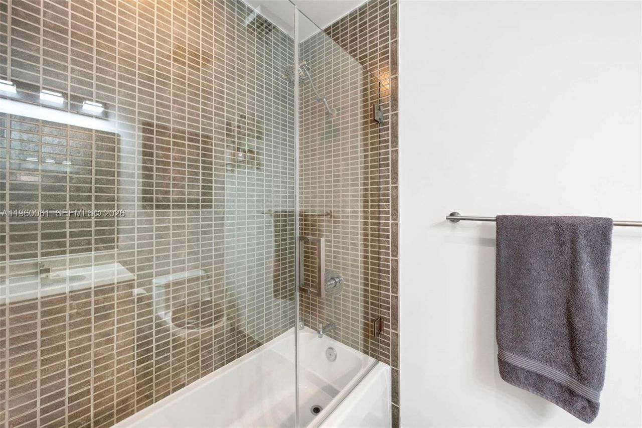 3470 E Coast Ave , Unit H2009, Miami, FL 33137 Photo