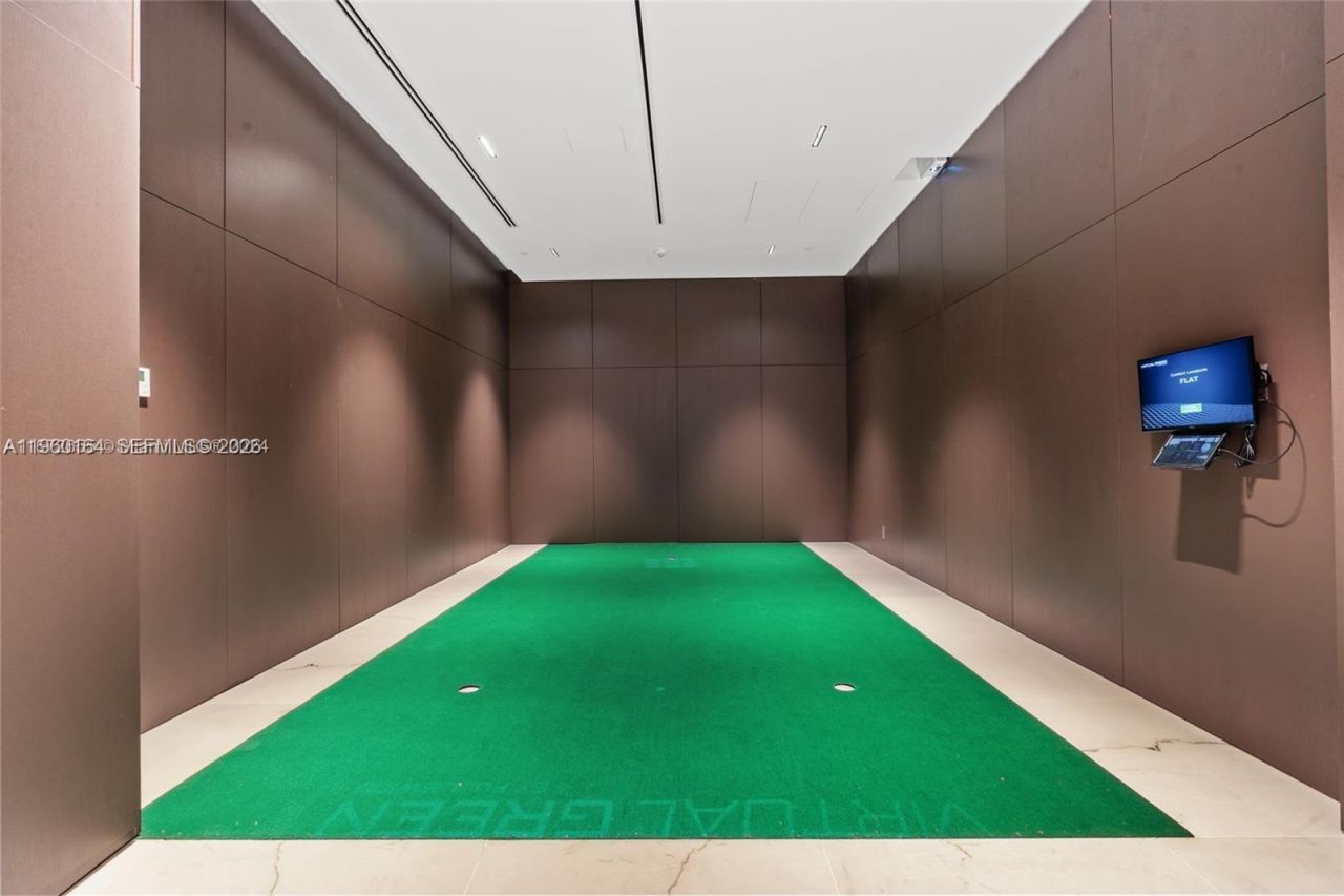 300 Biscayne Boulevard Way, Unit 2105W, Miami, FL 33131 Photo