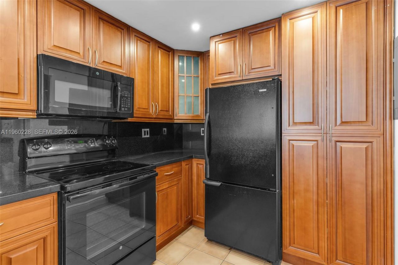 1901 Brickell Ave, Unit B805, Miami, FL 33129 Photo