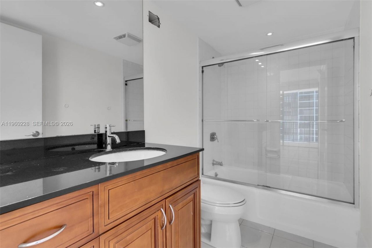 1901 Brickell Ave, Unit B805, Miami, FL 33129 Photo