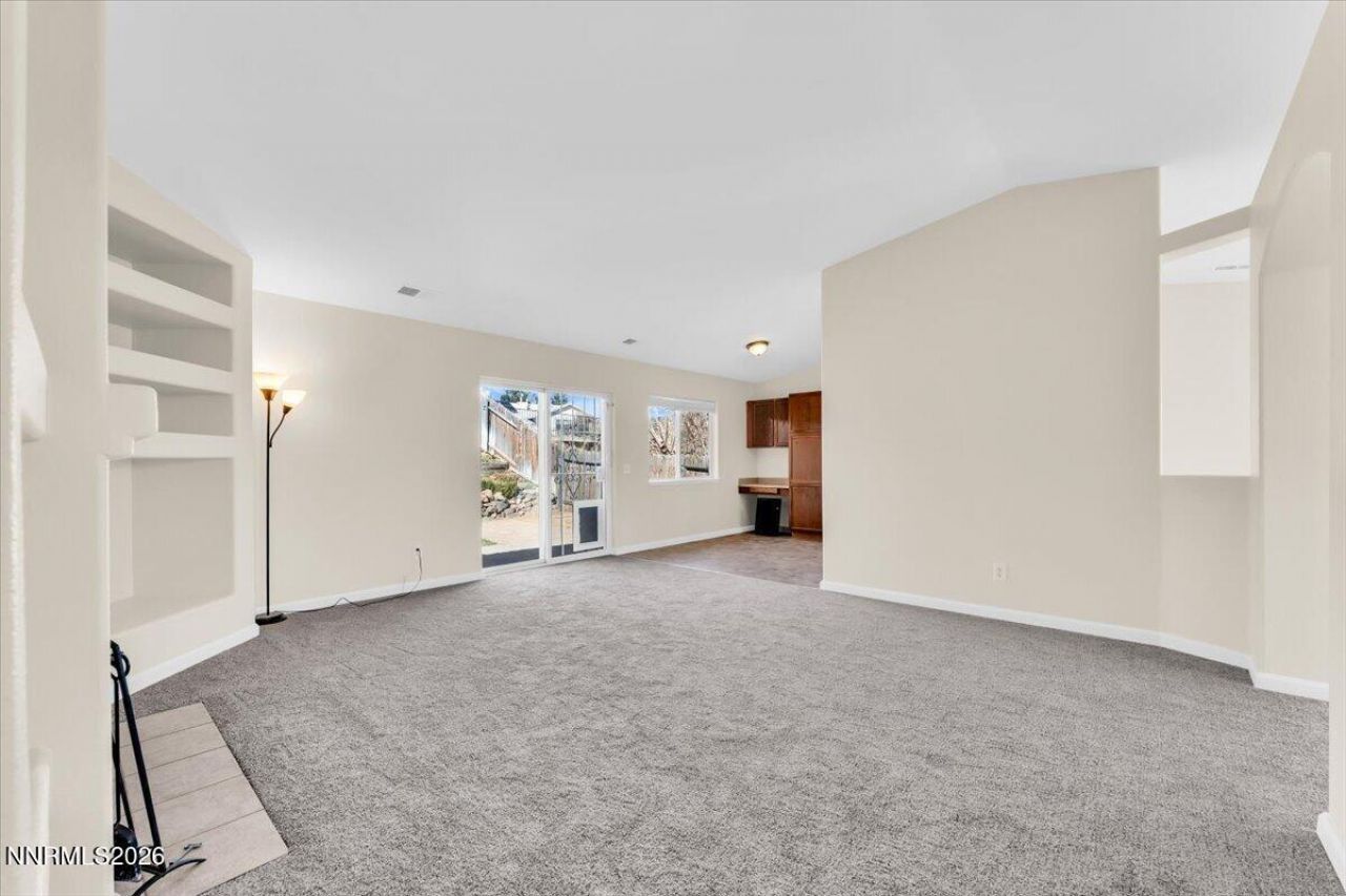 888 Vista Park Drive, Carson City, NV 89705 Photo