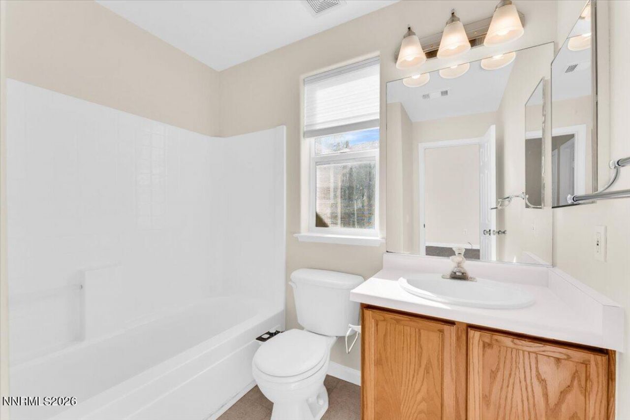 888 Vista Park Drive, Carson City, NV 89705 Photo