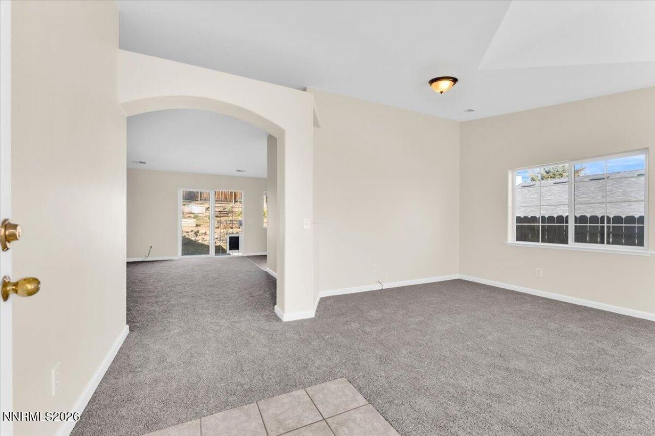 888 Vista Park Drive, Carson City, NV 89705 Photo