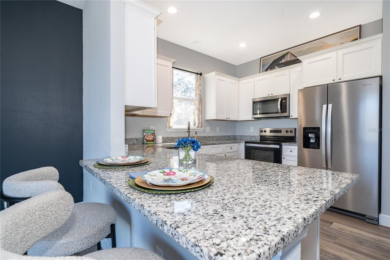 180 11 Avenue, Osteen, FL 32764 Photo